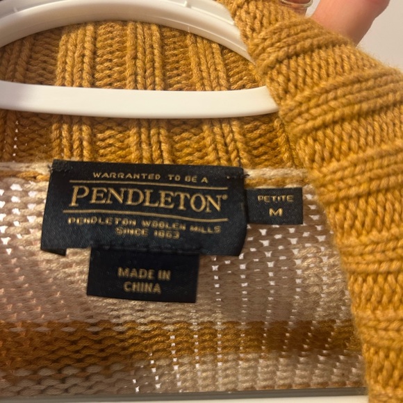 Pendleton Harding Cardigan - Picture 5 of 5